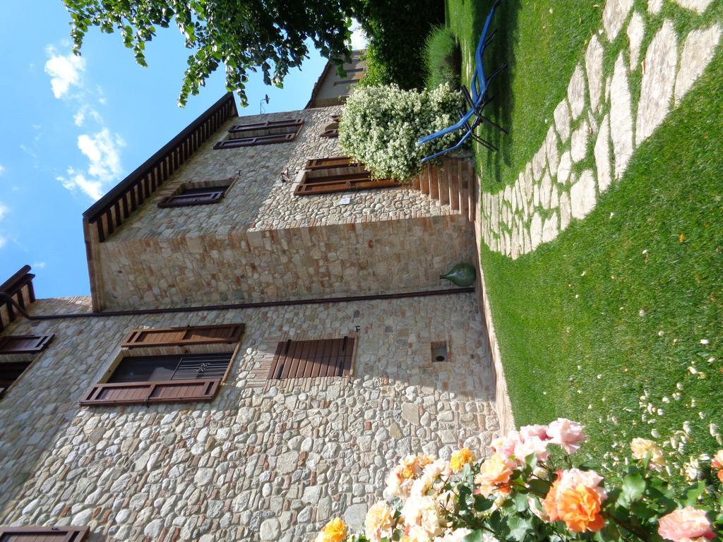 Agriturismo La Torraccia Todi Exterior photo